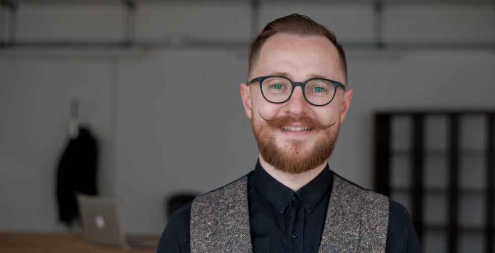 catchy headlines for dating profile